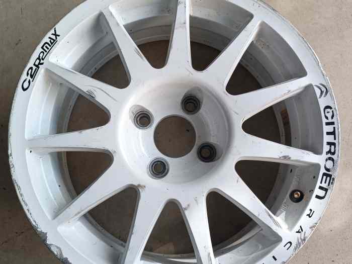 Vend 3 jantes de C2R2max DS3R1 3
