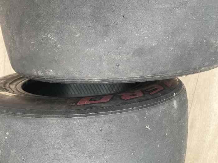 Pirelli Ultrasoft 13 pouces 1