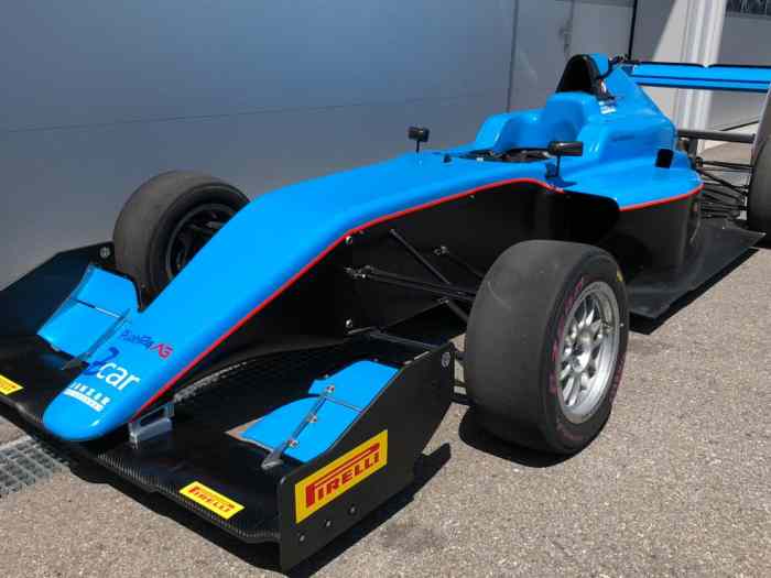 A vendre formule F4 evo LRM 330 cv 2