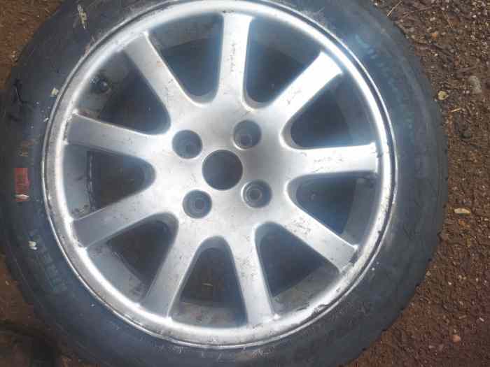 8 jantes +pneus pluie 16