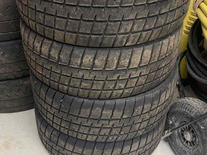 Pneus Pluie Michelin en 16
