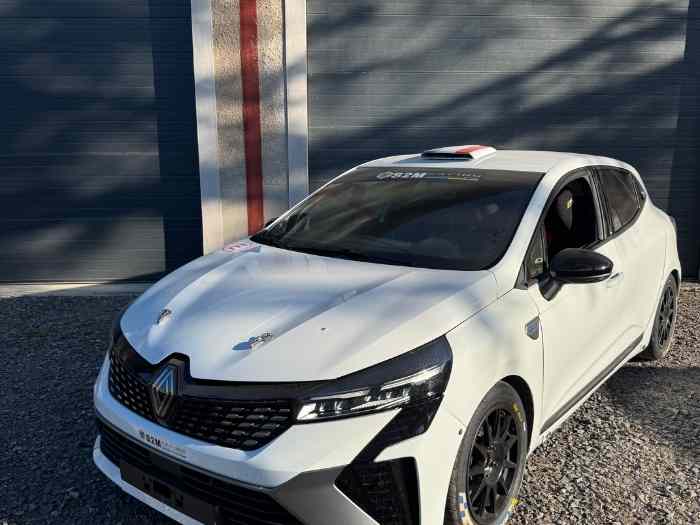 Renault Clio RC5