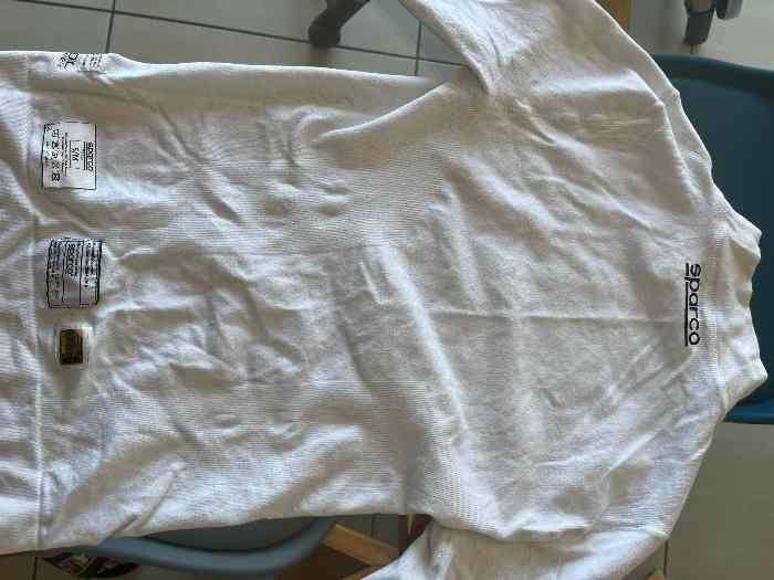 T-shirt + cagoule sparco fia 3