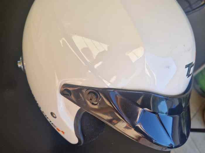 Casque turn one hans 2