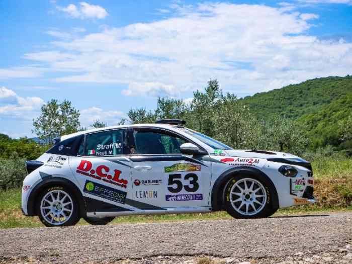 Lancia y rally 4 1