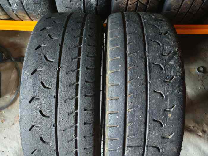 Kumho 16 pouces 0