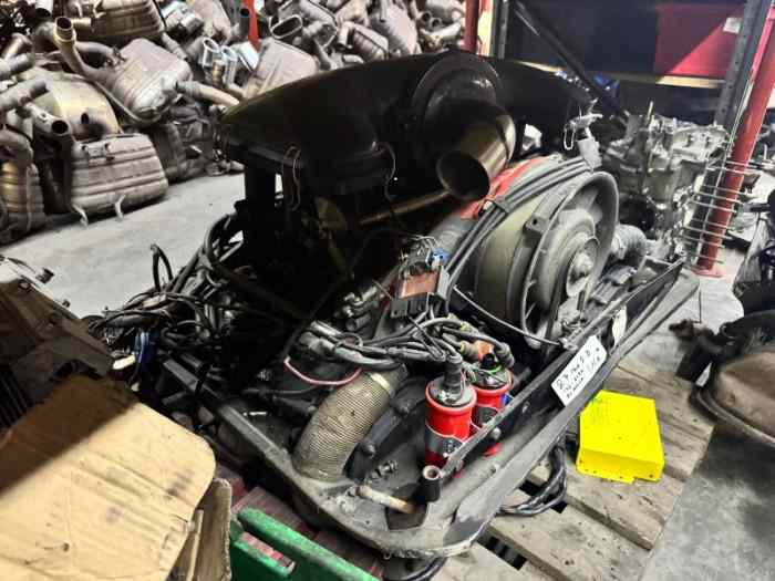 Moteur Porsche 2.9L (base 2.7) – Injection électronique & double allumage 2