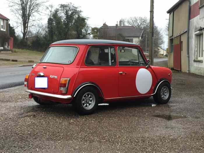 INNOCENTI MINI COOPER 1300 EXPORT B39/7 3