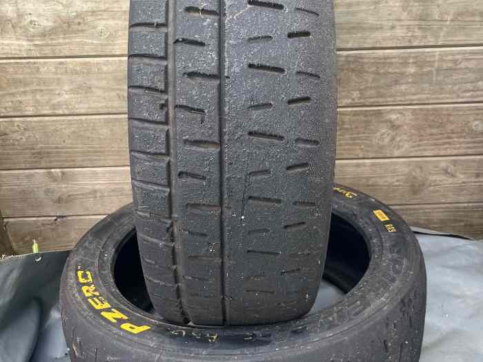 Pirelli RA9 235/40R18