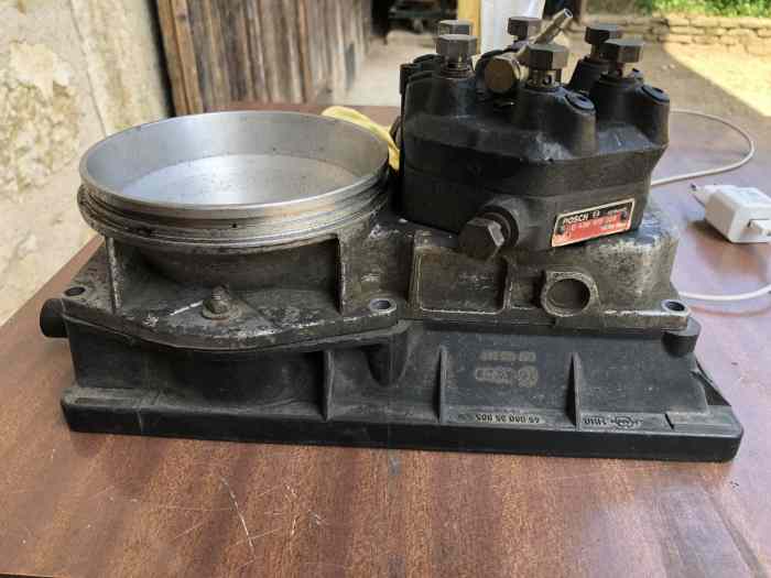 INJECTION K JETRONIC BMW 323i 1