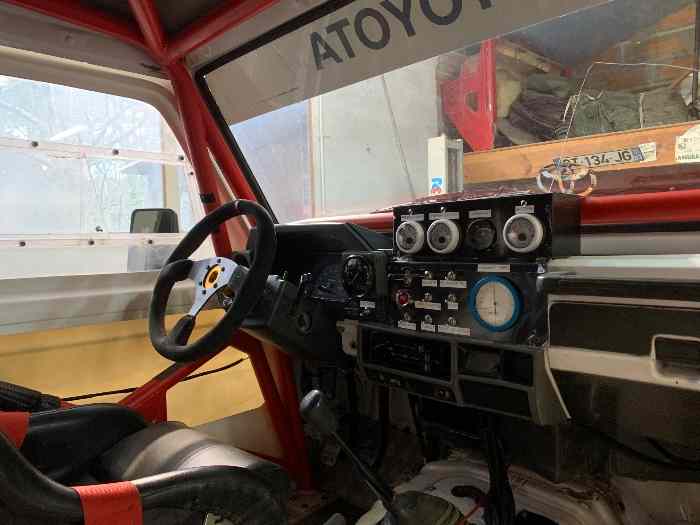 Mise à disposition Toyota HZJ 73 pour Dakar Classic et/ou autre rallye 2
