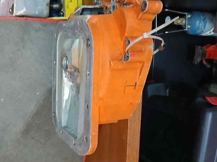cloche UN1 - F4R 2