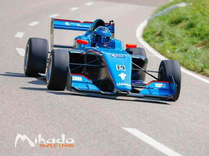 A vendre formule F4 evo,F3 LRM +330 cv Reprise 4