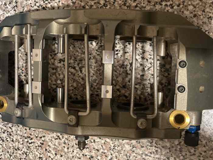 ALCON C4 WRC liquid-watercooled calipers 5