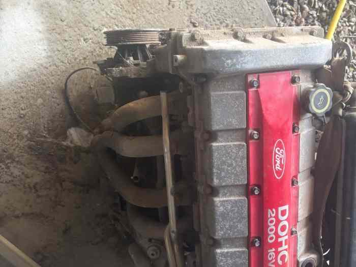 Moteur boîte Ford escort rs 2000