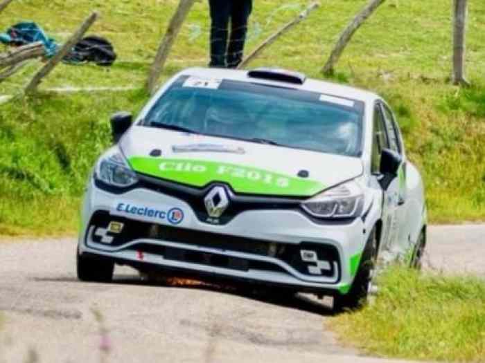 CLIO R3T / F2015 4