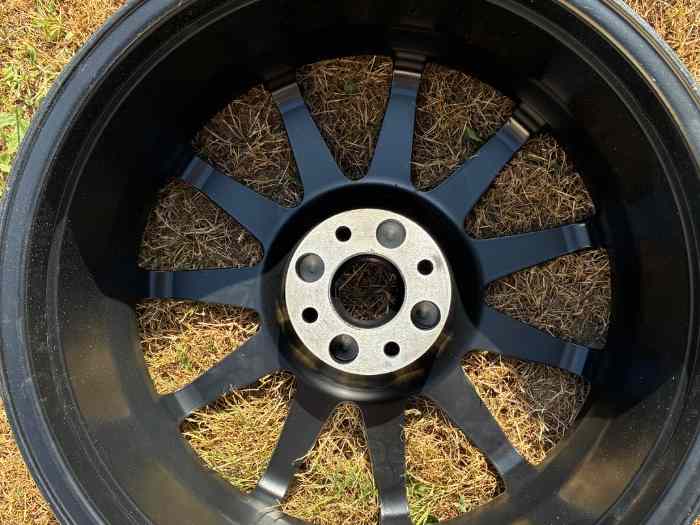 1 jantes Clio s1600 4