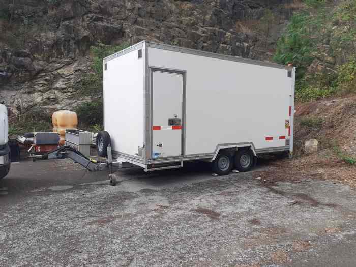 poids lourds Iveco 14 t 4