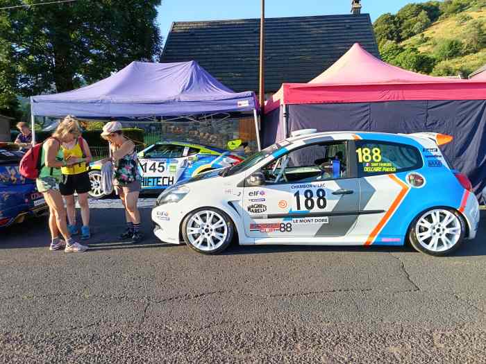 Clio 3 cup x85 0