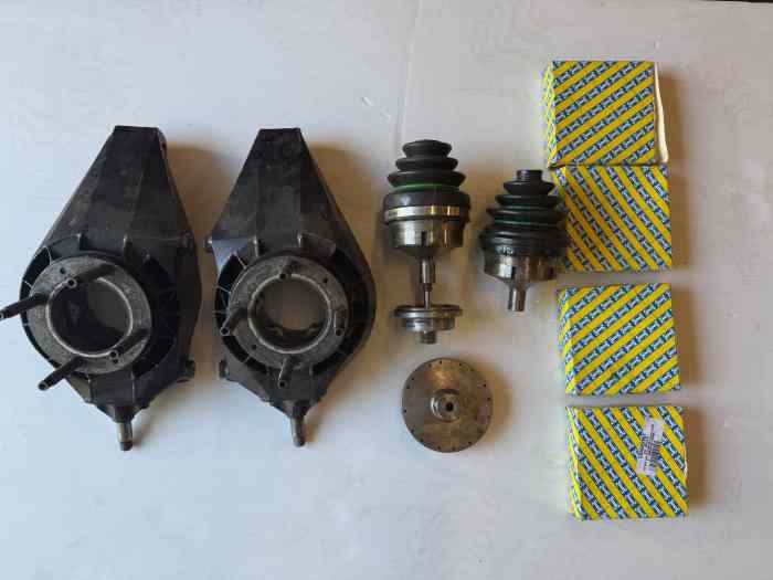 Pivots mecano soudés avec moyeux saxo super 1600 0