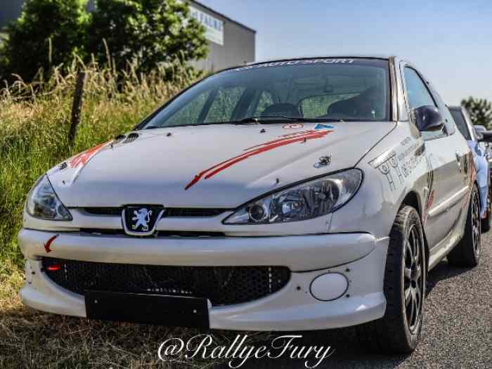 206 rc A7 échange possible. 2