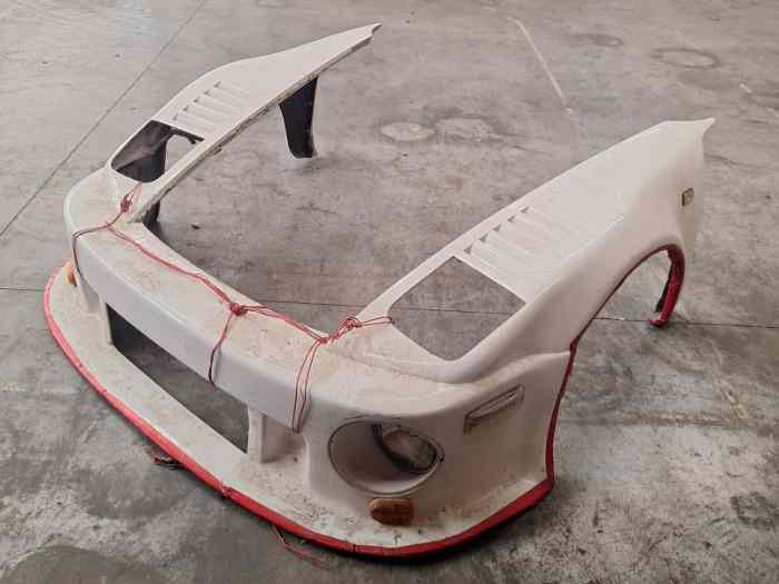 Face avant monobloc style Porsche 935 1