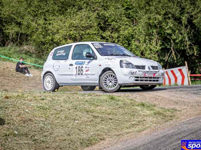 Clio 2 N2s 1
