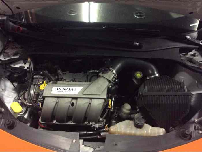 Clio CUP X85 - presque neuf a vendre 3