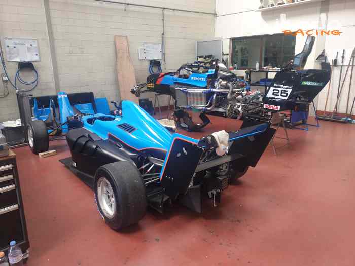 A vendre formule F4 evo,F3 LRM +330 cv Reprise 2