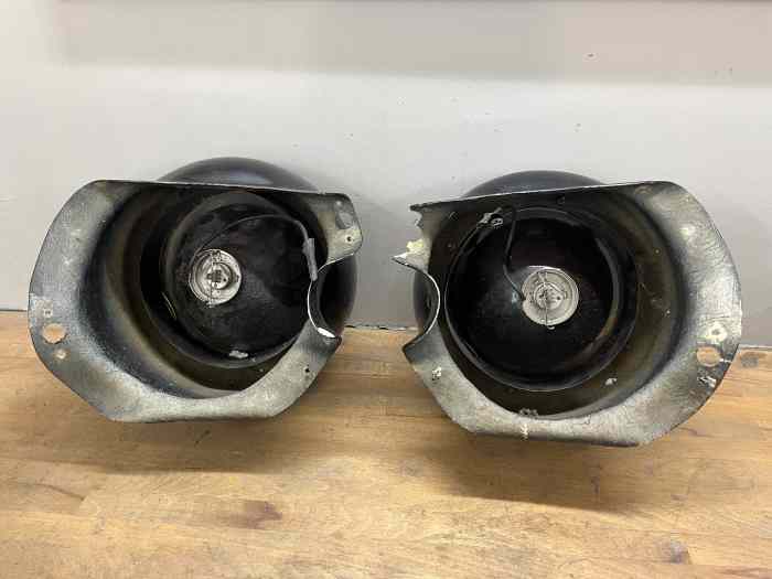 Supports phares escort cosworth cibié super oscar LP 1
