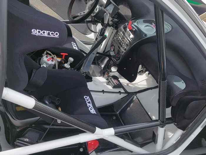 206 f2000 / 13 2