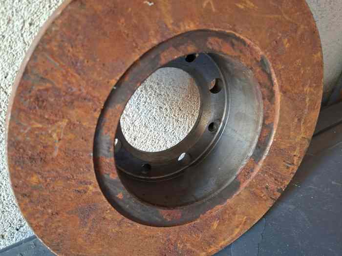 Disques avant de simca rallye 2