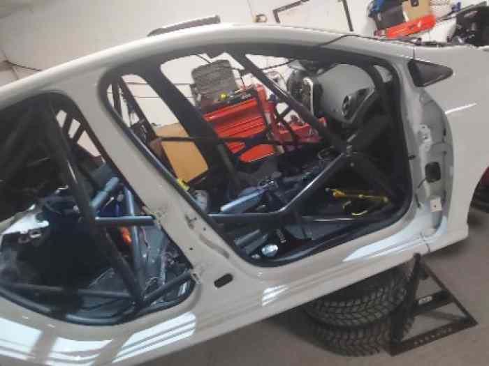 CLIO R3T / F2015 5