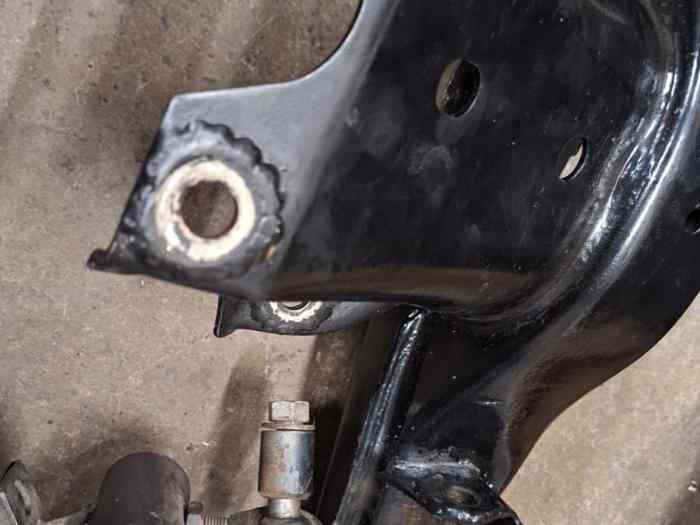 Train arriere reglable uniball BMW E30/E36 compact F2000 3