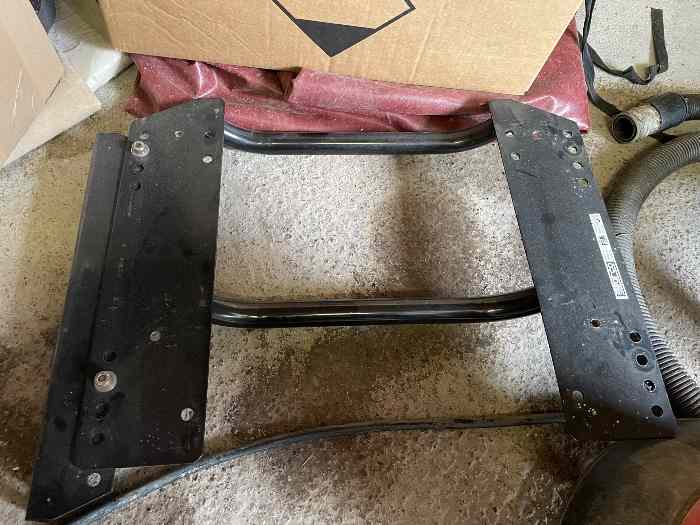 Support baquet 106 - saxo sparco 2