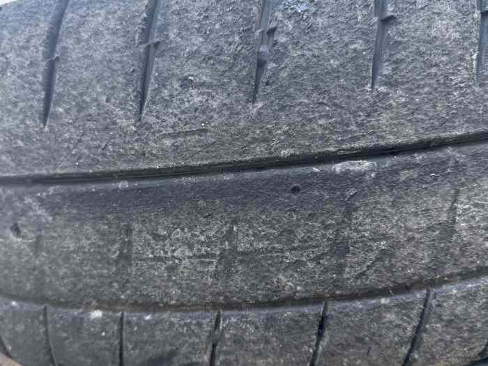 Pneus Michelin m20 18 pouces 1
