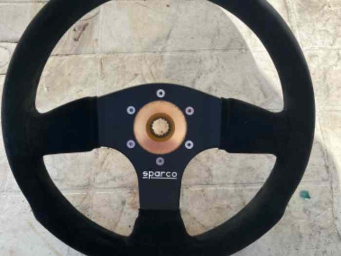 Volant Sparco P300 peau retournée noire 0