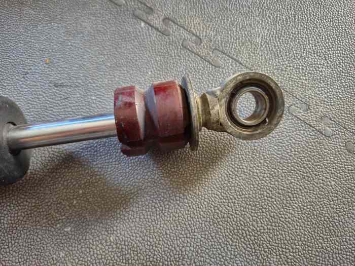 Amortisseur arriere 206 Bilstein 1