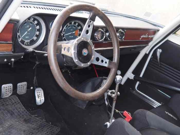 Alfa Roméo Giulia 1967 préparée 2