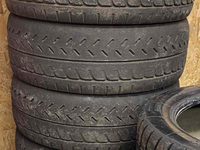 Pneus R21 et R11 Michelin en 16