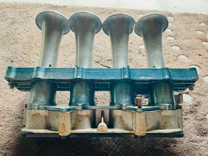 Ford Escort F2 Kit Car Mountune Slide Throttles 1