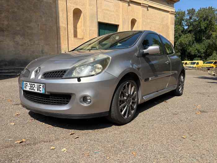 Renault Clio 3 RS Phase 1