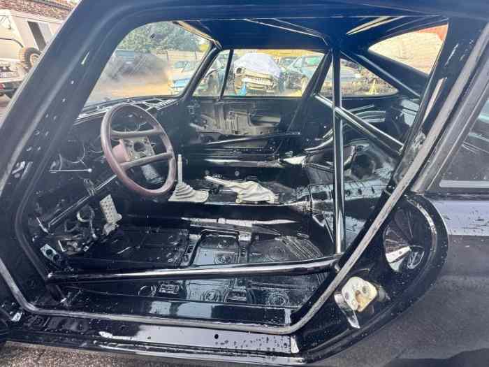 Porsche 964 1990 restaurée – Turbo Look acier 2