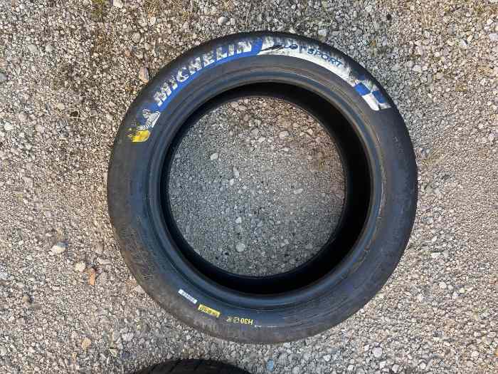 2 MICHELIN H 30 16 POUCES 1