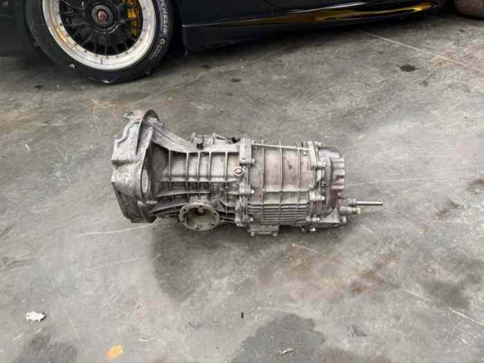 Boîte 915 pour Porsche® 3.2 – Révisée + refroidisseur huile 1
