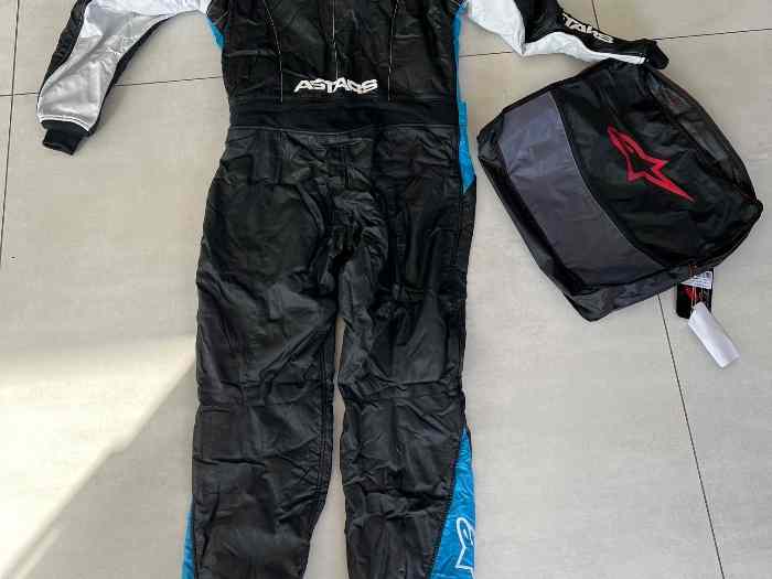 Combinaison auto FIA Alpinestars Atom Graphic T54 1