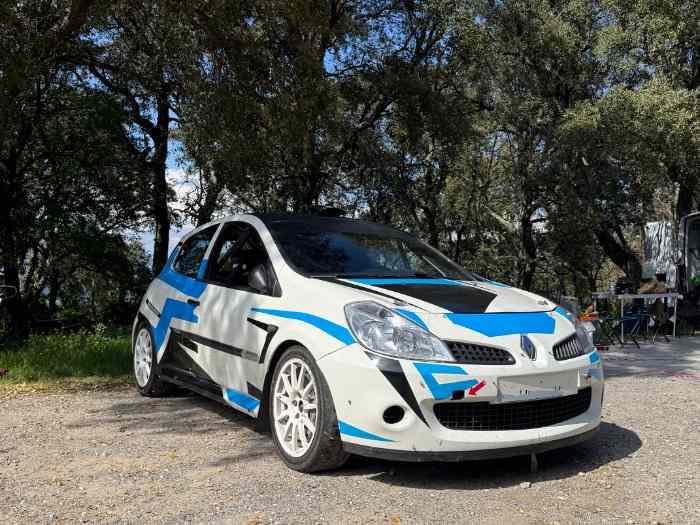 Clio R3 Max