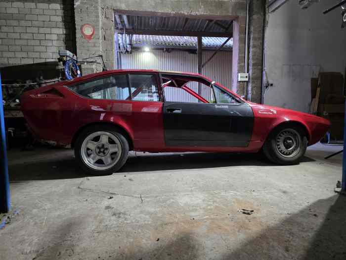 ALFA ROMEO ALFETTA GTV 2000 2