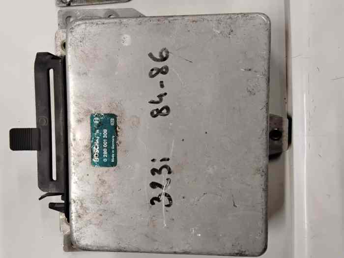 Boitier injection BOSCH 0280 001 308 BMW E30 323 I 0