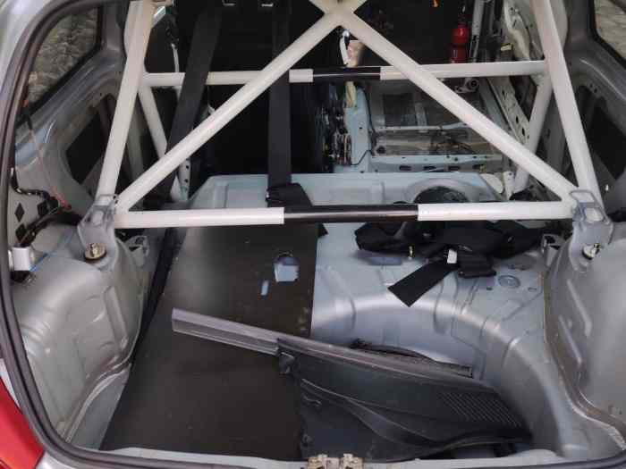 Clio 2 RS piste 1
